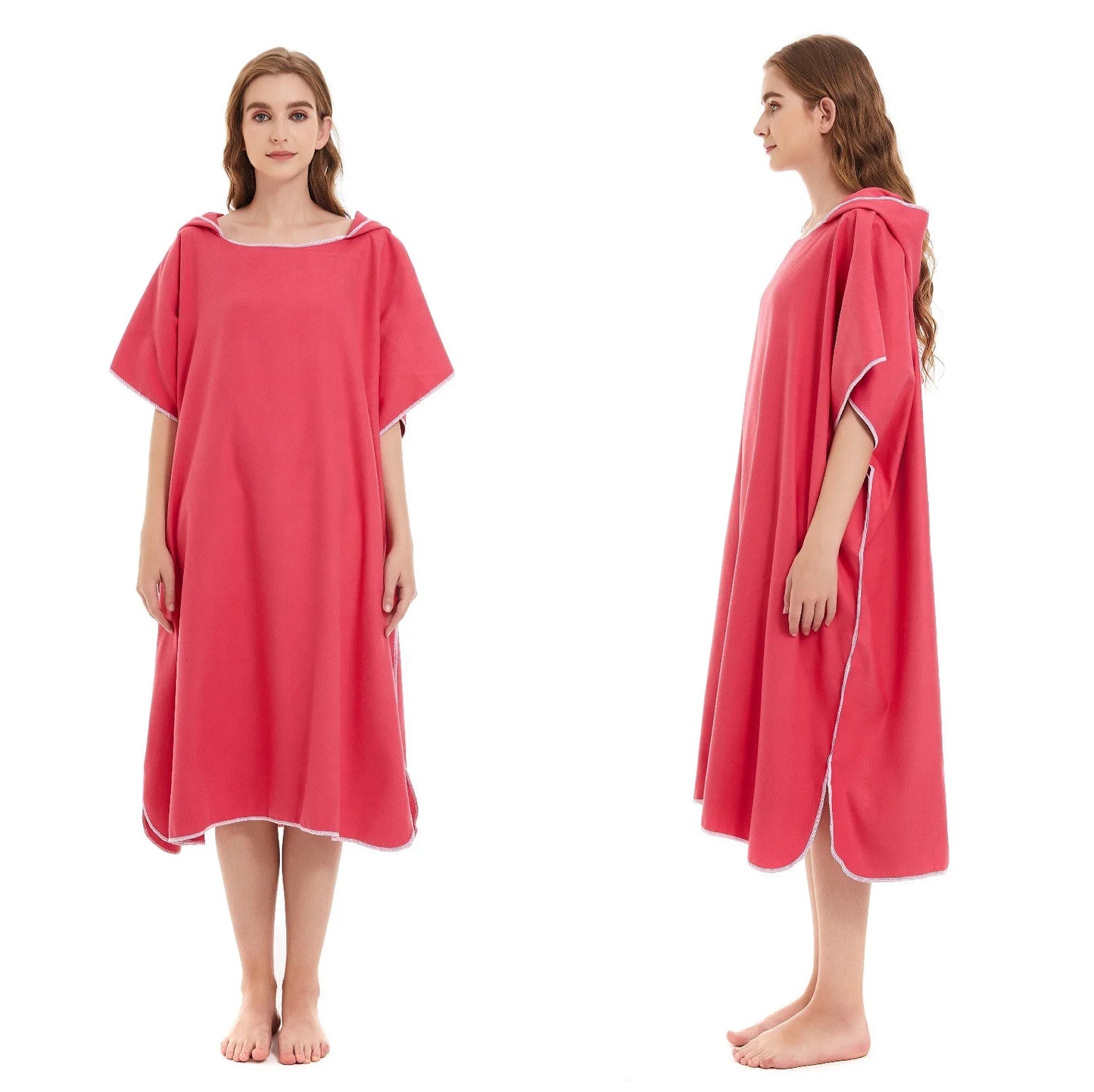 Accappatoio poncho con cappuccio in microfibra con bottoni