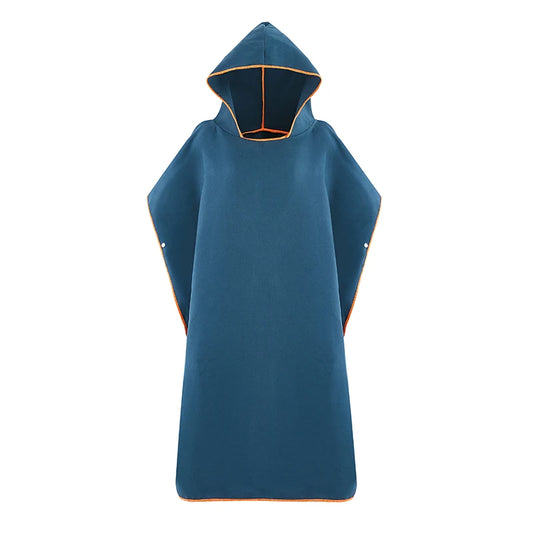 Accappatoio poncho con cappuccio in microfibra con bottoni
