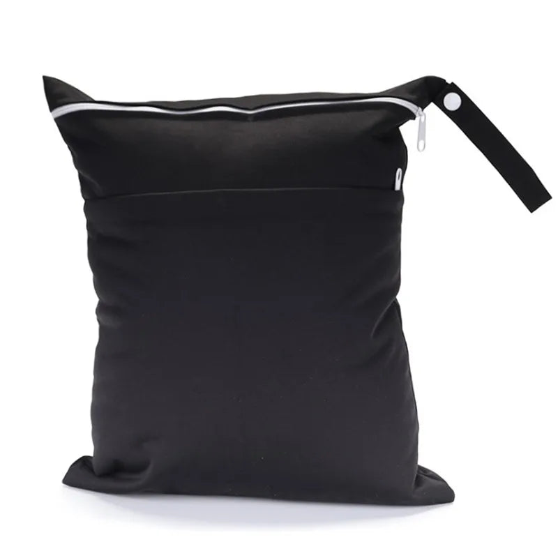 Borsa asciutta e bagnata con due cerniere per pannolini