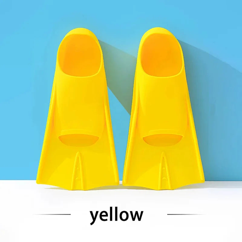 Pinne in silicone da piscina