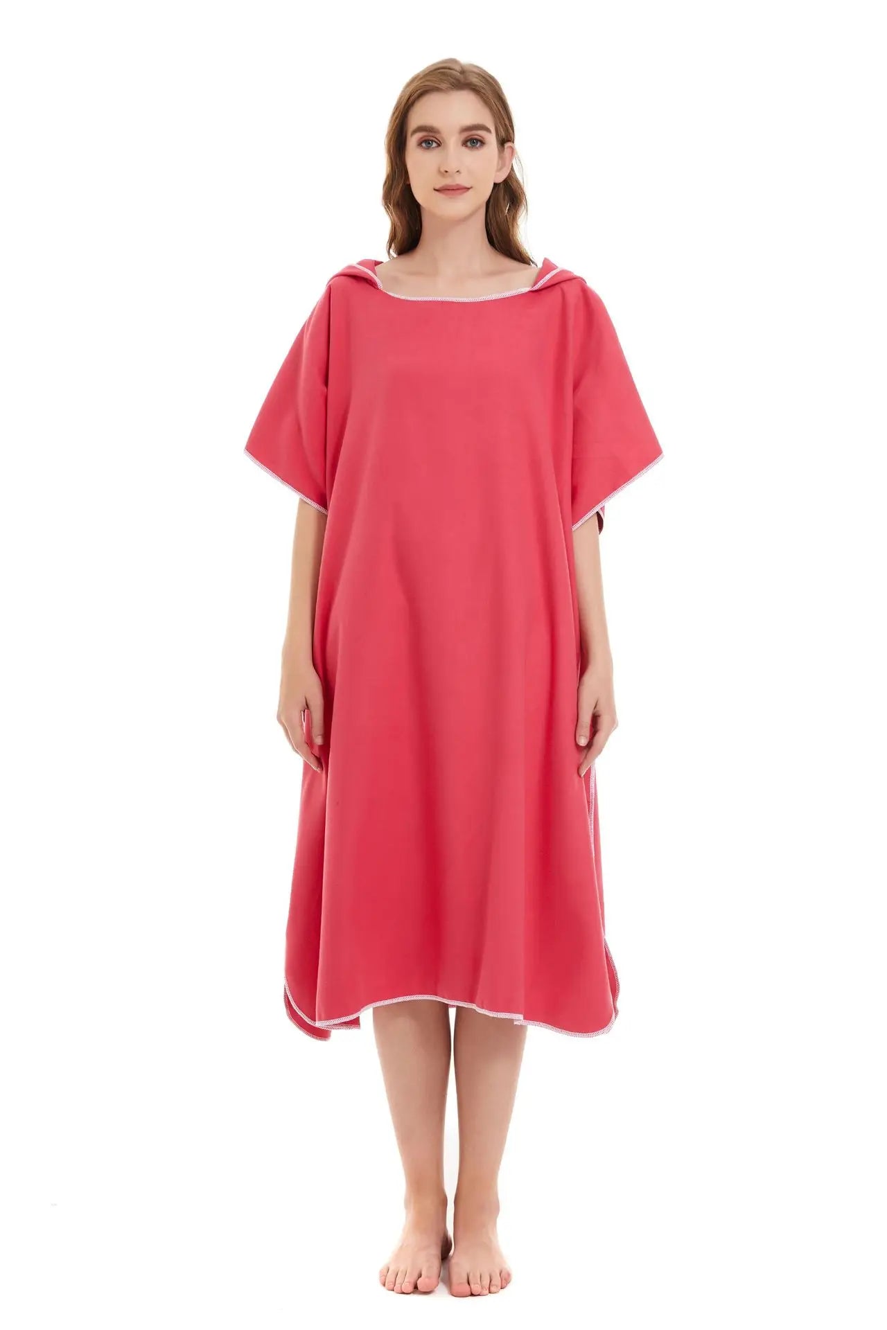 Accappatoio poncho con cappuccio in microfibra con bottoni